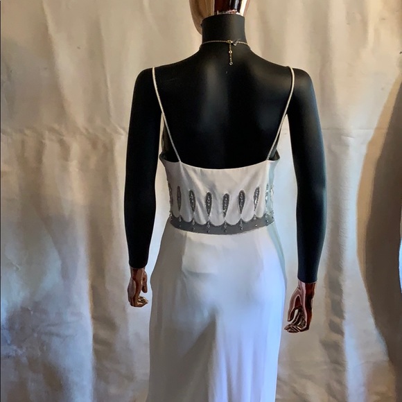 Cache’ - Picture 5 of 6